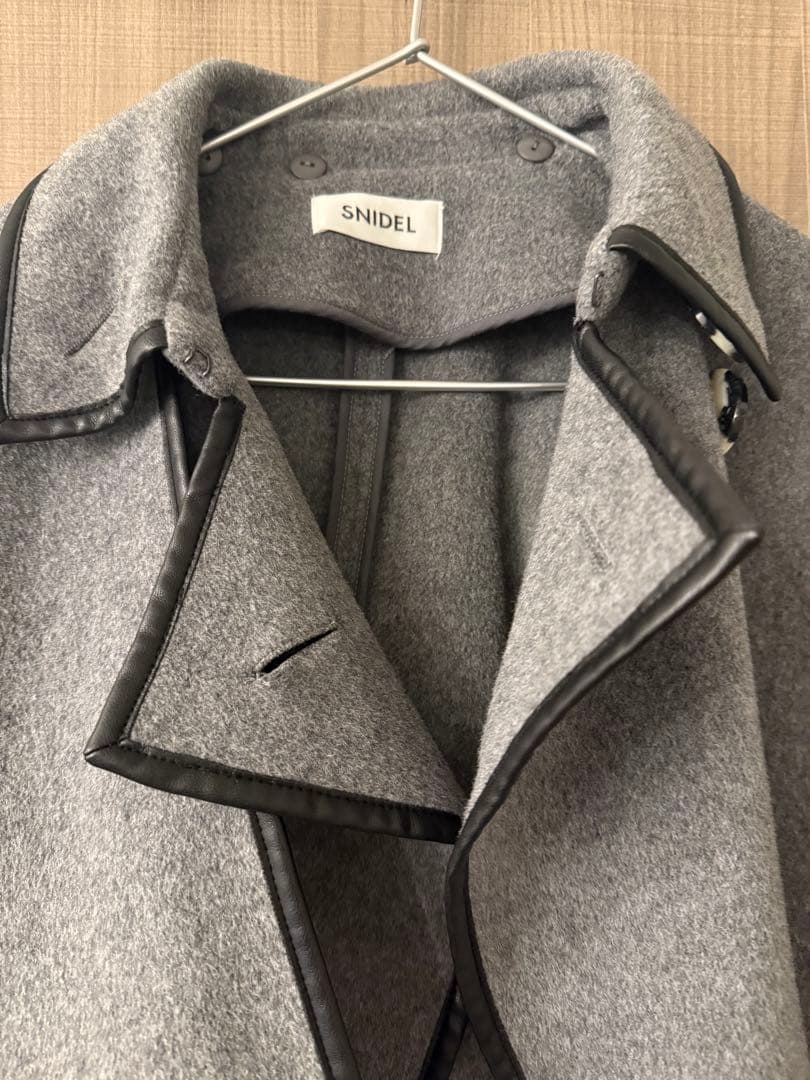 SNIDEL 新木優子 Sweet Collaborationポンチョコート