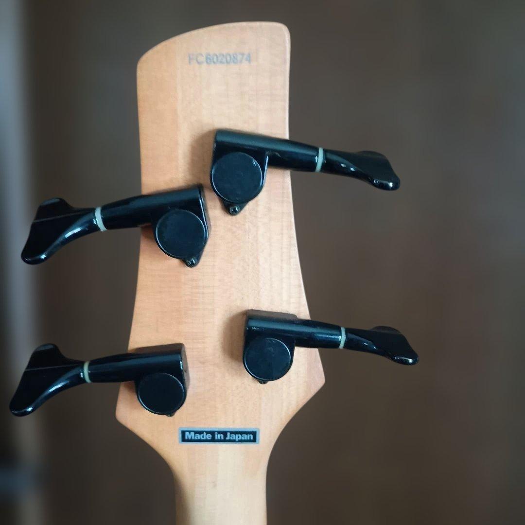 日本製　Ibanez SR エレキベース 4弦 グラデーションブラック