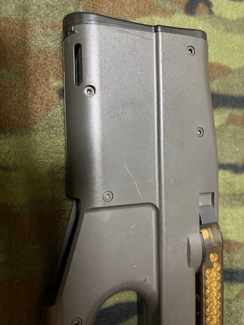 東京マルイ 電動ガン P90 ドットサイト・充電器他他付属　動作未確認