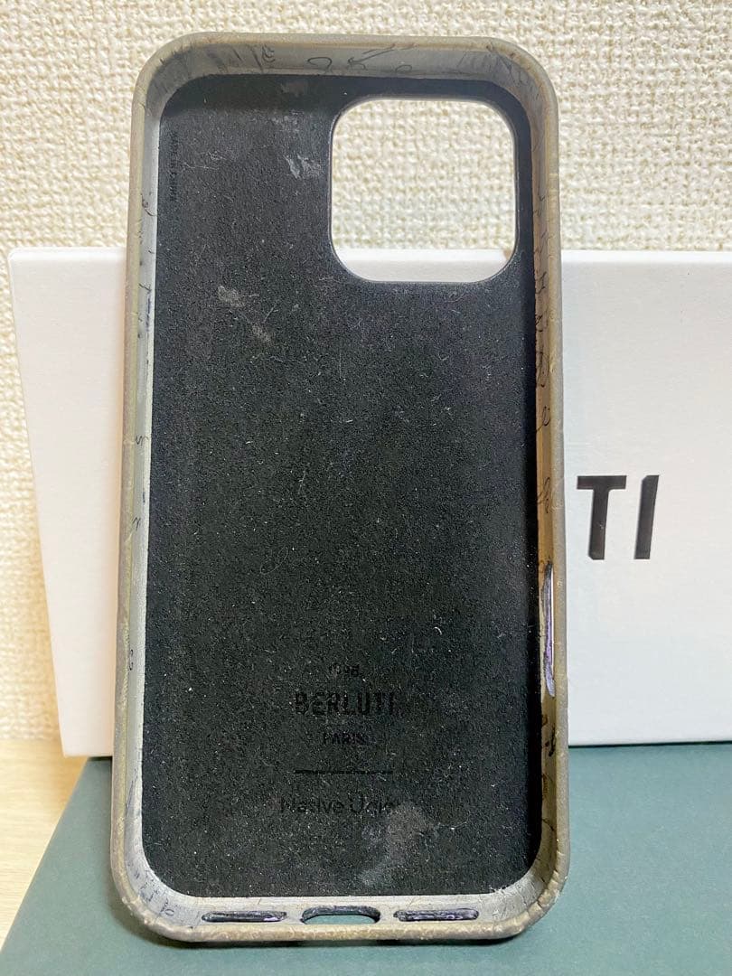 ま*こ様 BERLUTI iPhone用ケース 断捨離 iPhone16Pro