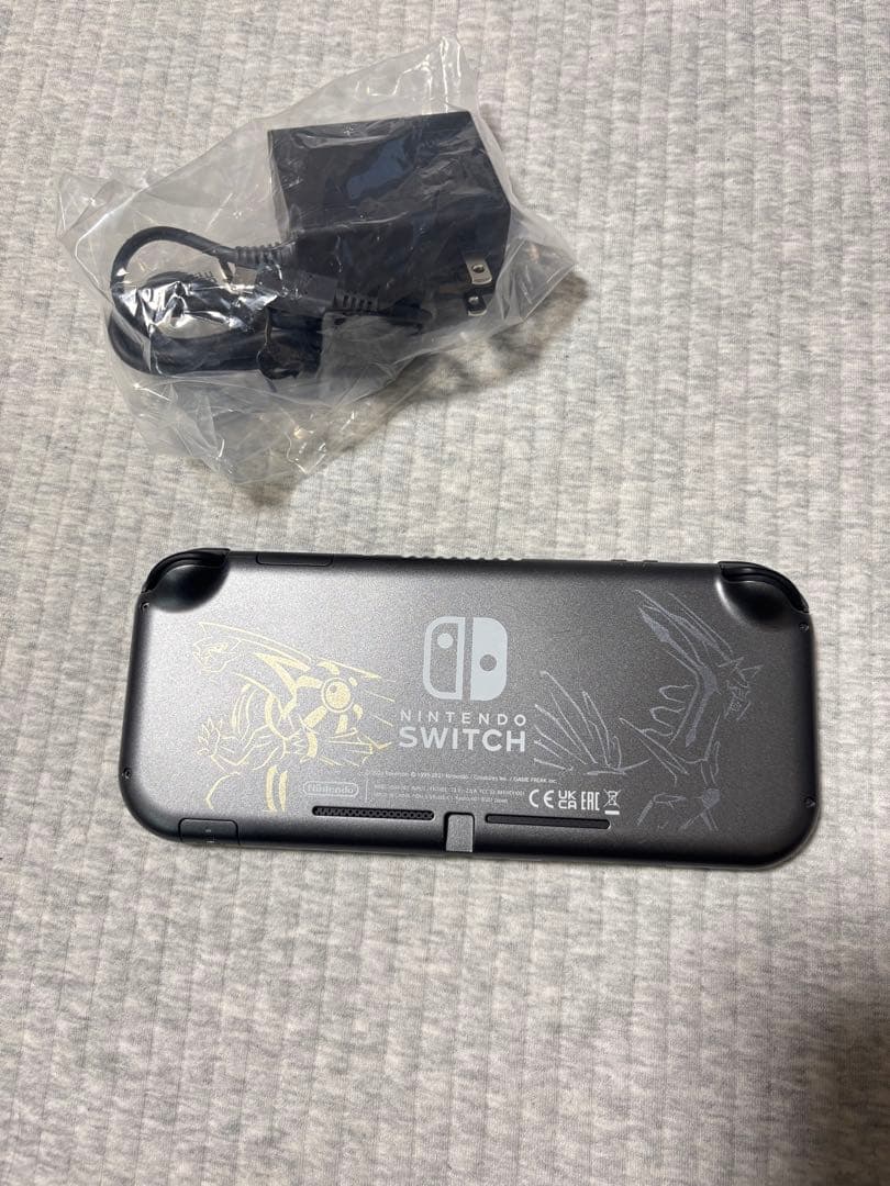 Nintendo Switch Lite 本体　ディアルガ　パルキア