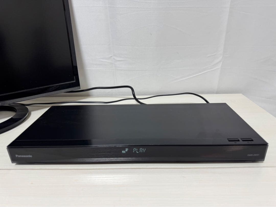 ブルーレイレコーダー Panasonic DMR-2W51 2021年製