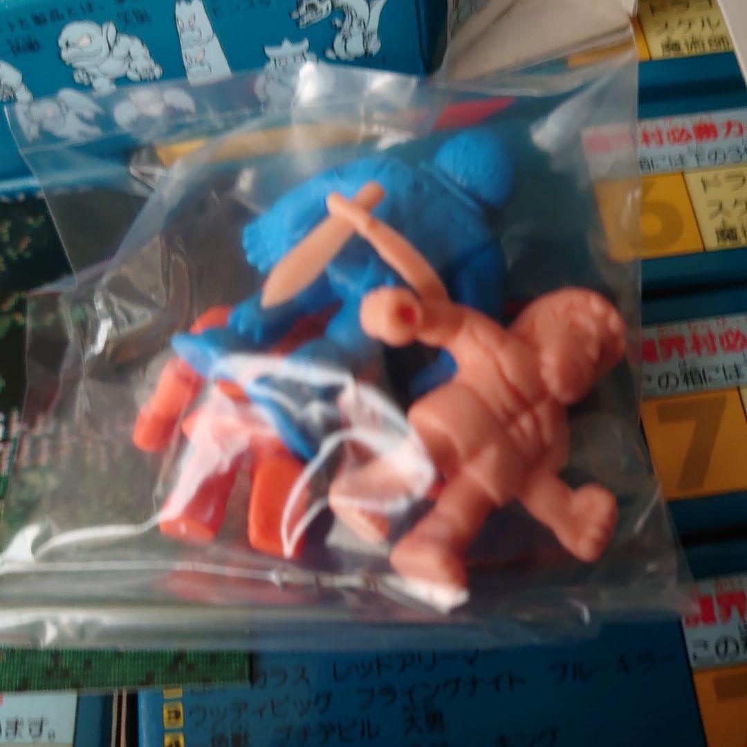 バンダイ　魔界村　一箱14個　食玩　ジャンク