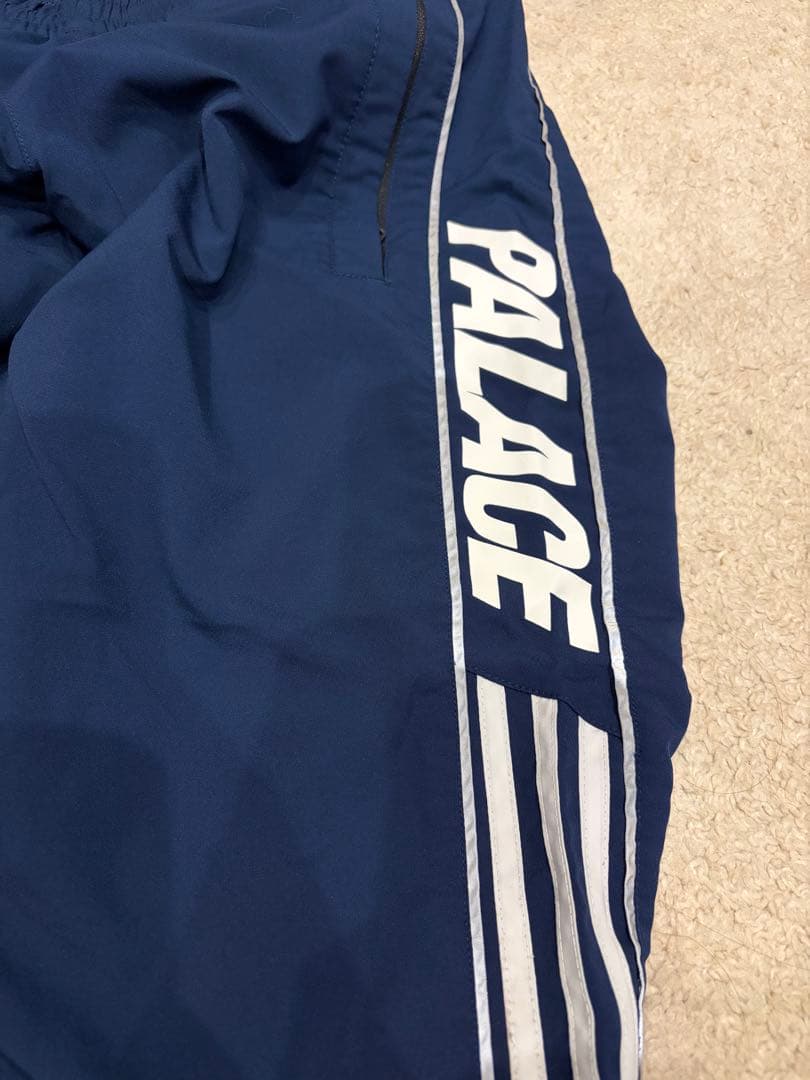 PALACE Skateboards ×adidasトラックパンツアディダス
