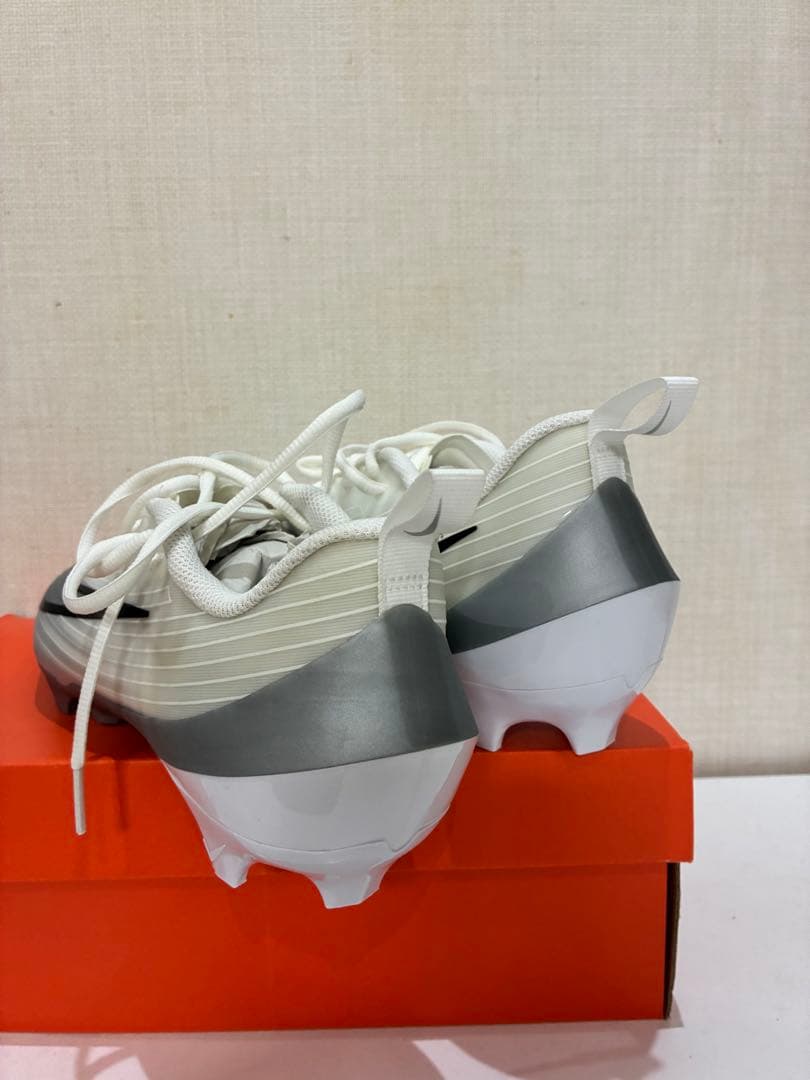 新品　ナイキ　アメフト 27.５cm ベイパースピード3　ホワイト／シルバー