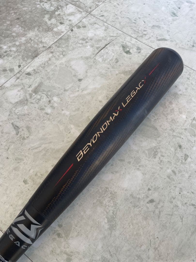 BEYONDMAX LEGACY バットと専用ケースセット　84cm