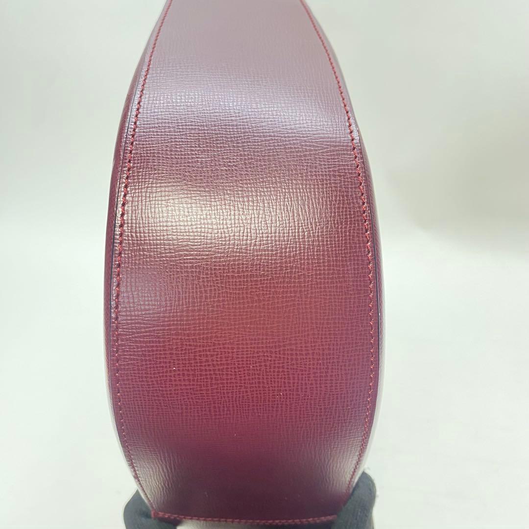 Cartier ワンショルダー バッグ ハーフムーン マストライン ターンロック