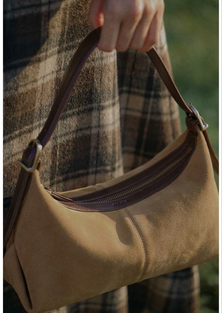 FOLNUA(フォルニュア) ミニバトーバッグ ベージュ スウェード