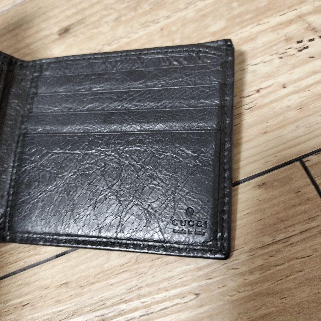 美品！！GUCCI ブラックレザー 二つ折り財布