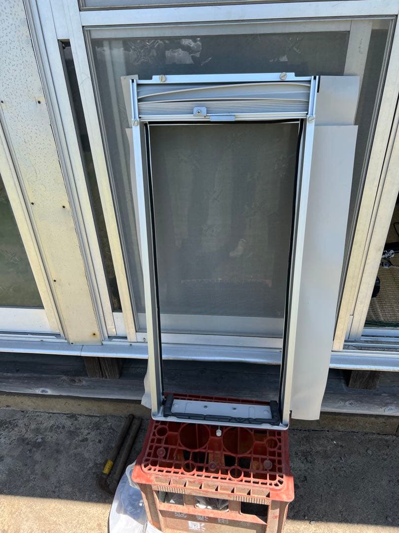 窓用エアコン ホワイト ボタン式