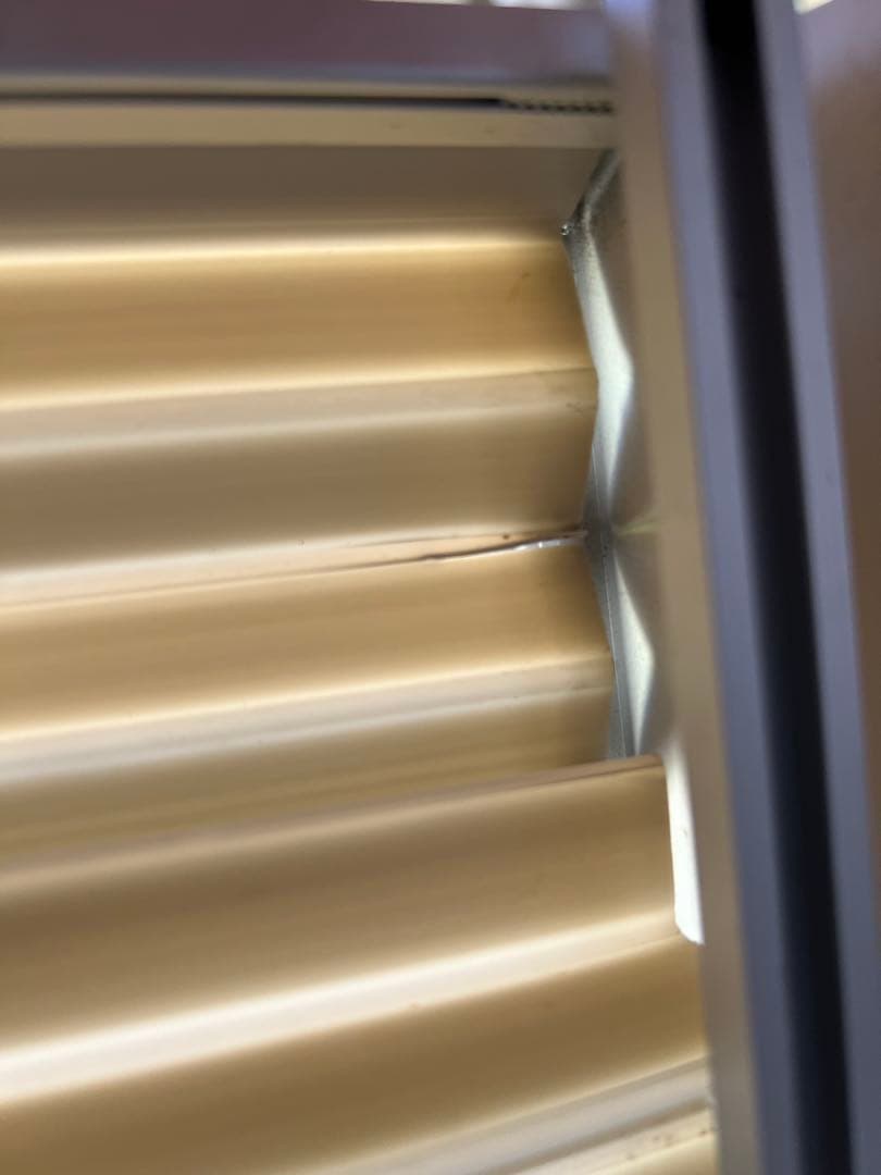 窓用エアコン ホワイト ボタン式