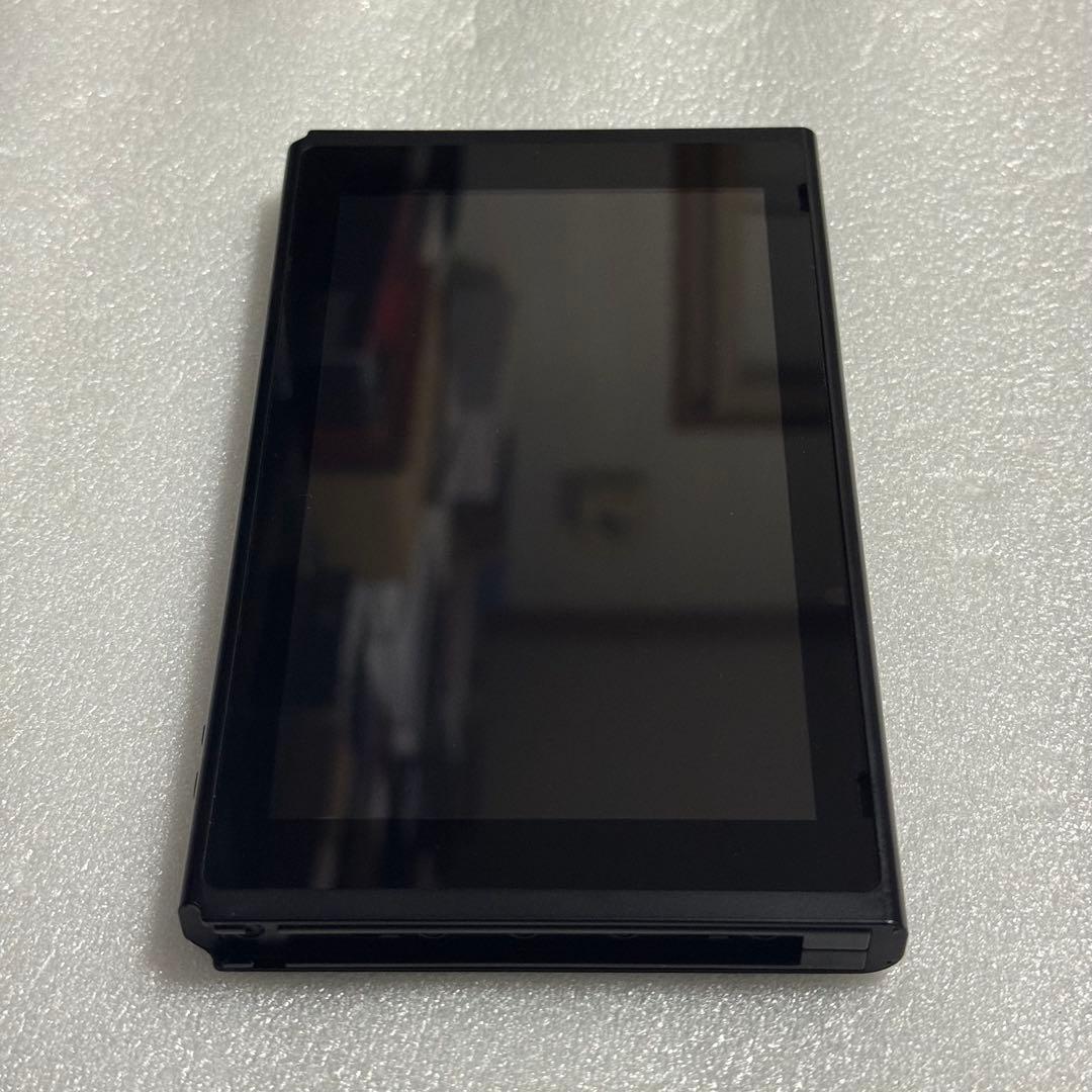 Nintendo Switch ニンテンドースイッチ 2019年製 本体のみ