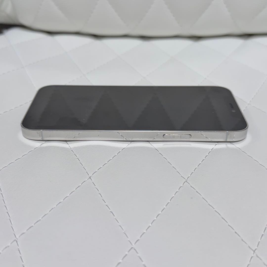 Apple iPhone 12 Pro シルバー 本体 256GB SIMフリー