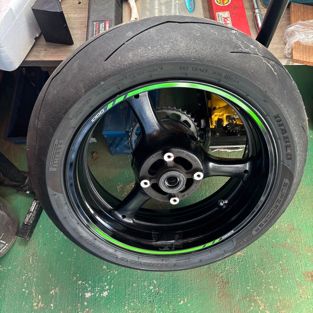 zx10R リヤホイール