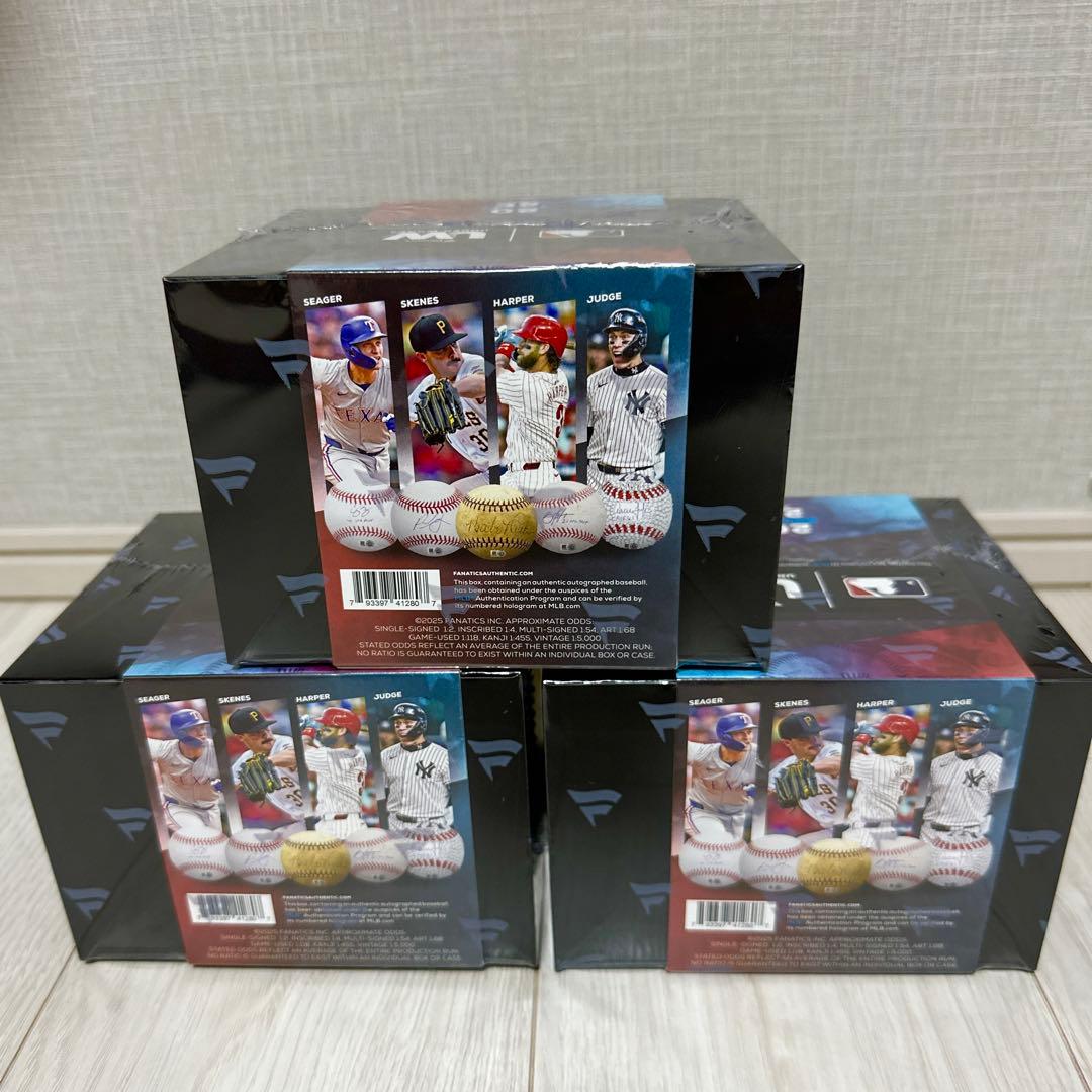 レ*ヌ様 MLB 2025 FANATICS UNDER WRAPS 1箱