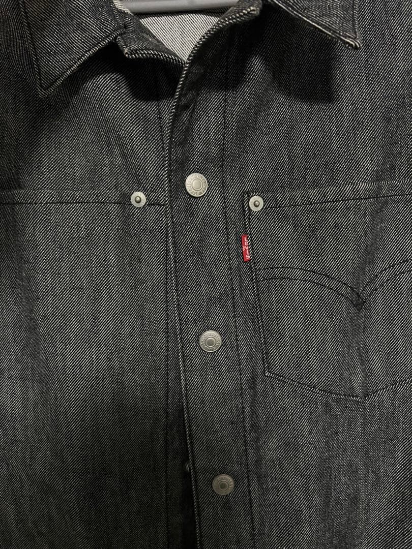 Levi's ダークグレー デニムジャケット
