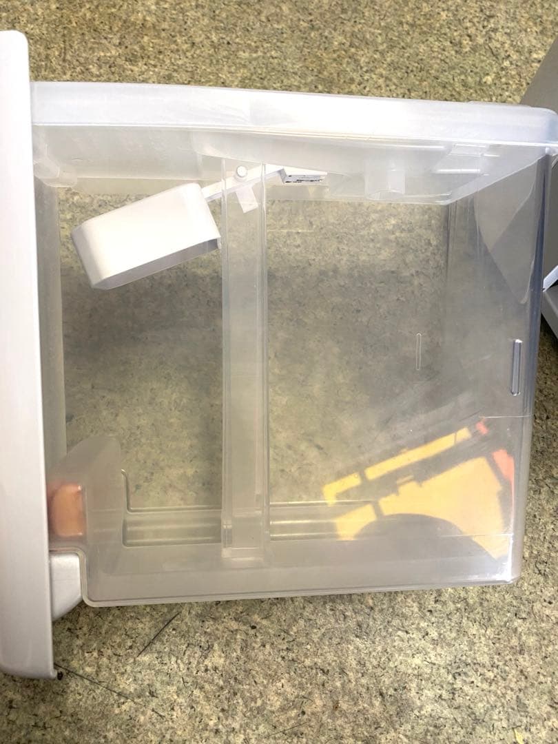 美品　三菱　衣類乾燥除湿機　MJ-M120RX-W サラリ ムーブアイ