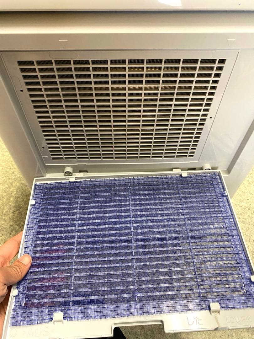 美品　三菱　衣類乾燥除湿機　MJ-M120RX-W サラリ ムーブアイ