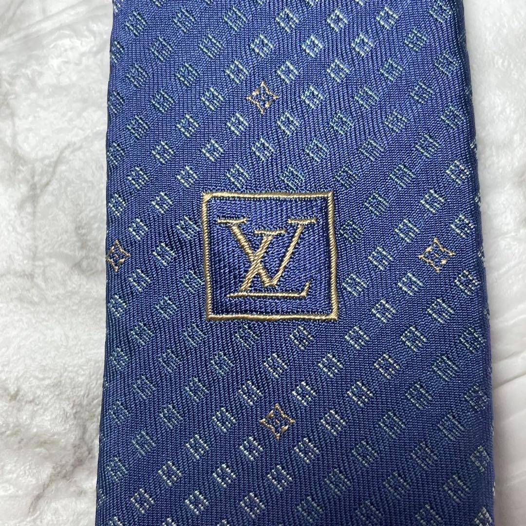 ルイヴィトン　LOUIS VUITTON ネクタイ　ブルー　刺繍　スーツ