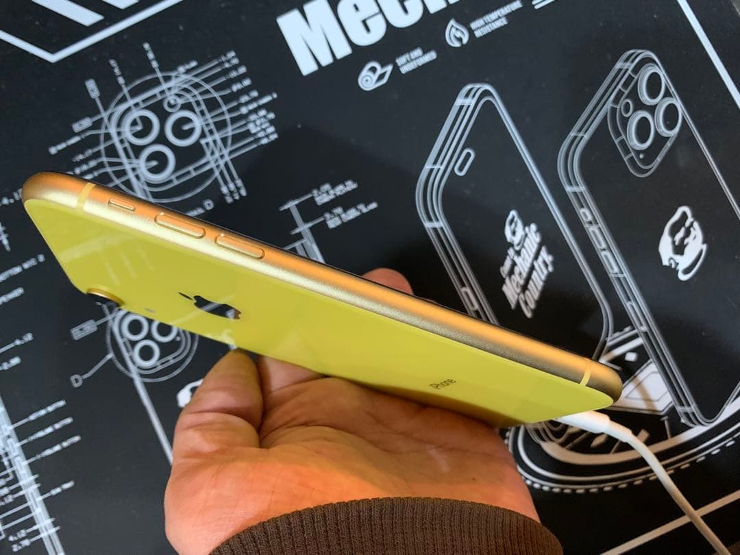 Apple iPhone XR イエロー 64GB