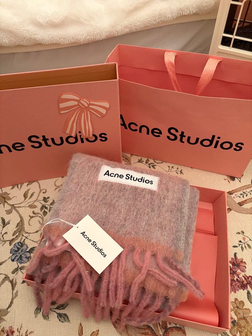 ‼️新品‼️Acne Studios ウールモヘアマフラー ピンク系