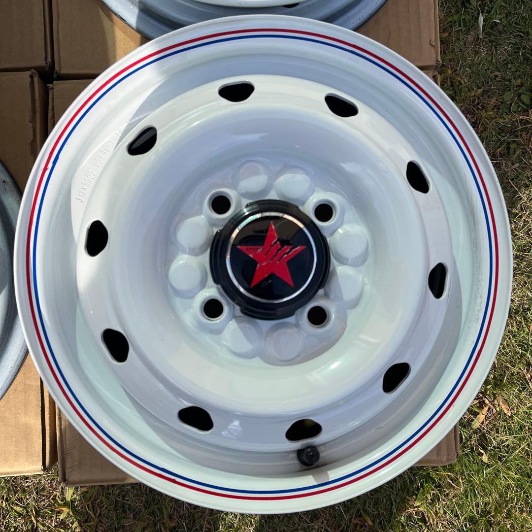早い者勝ち　12インチ ホイール　ホワイト　デイトナ風　カスタム