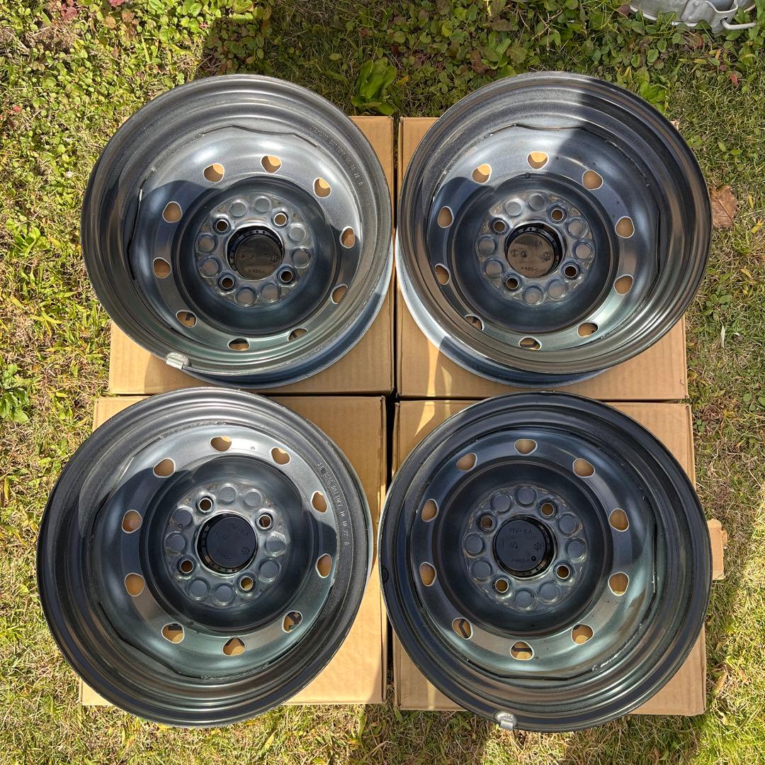 早い者勝ち　12インチ ホイール　ホワイト　デイトナ風　カスタム