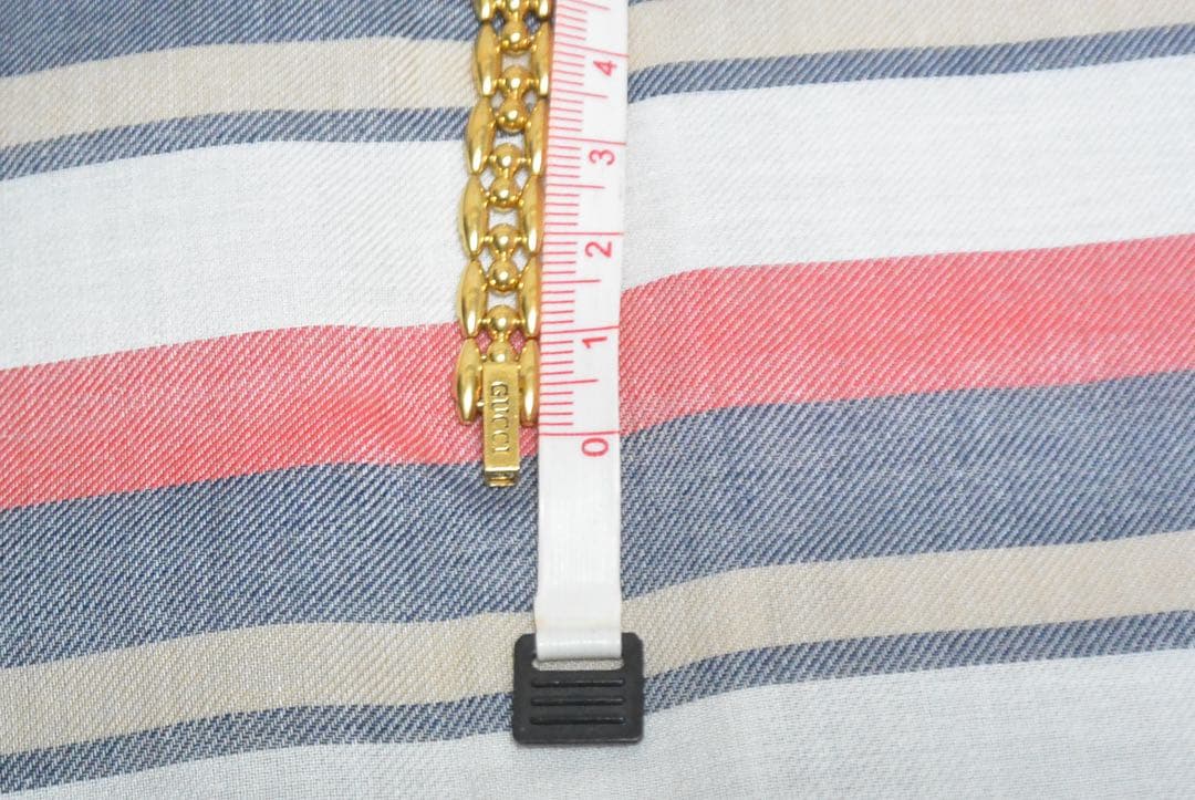 宝*斎様 GUCCI アナログ腕時計 ゴールド/赤/黄