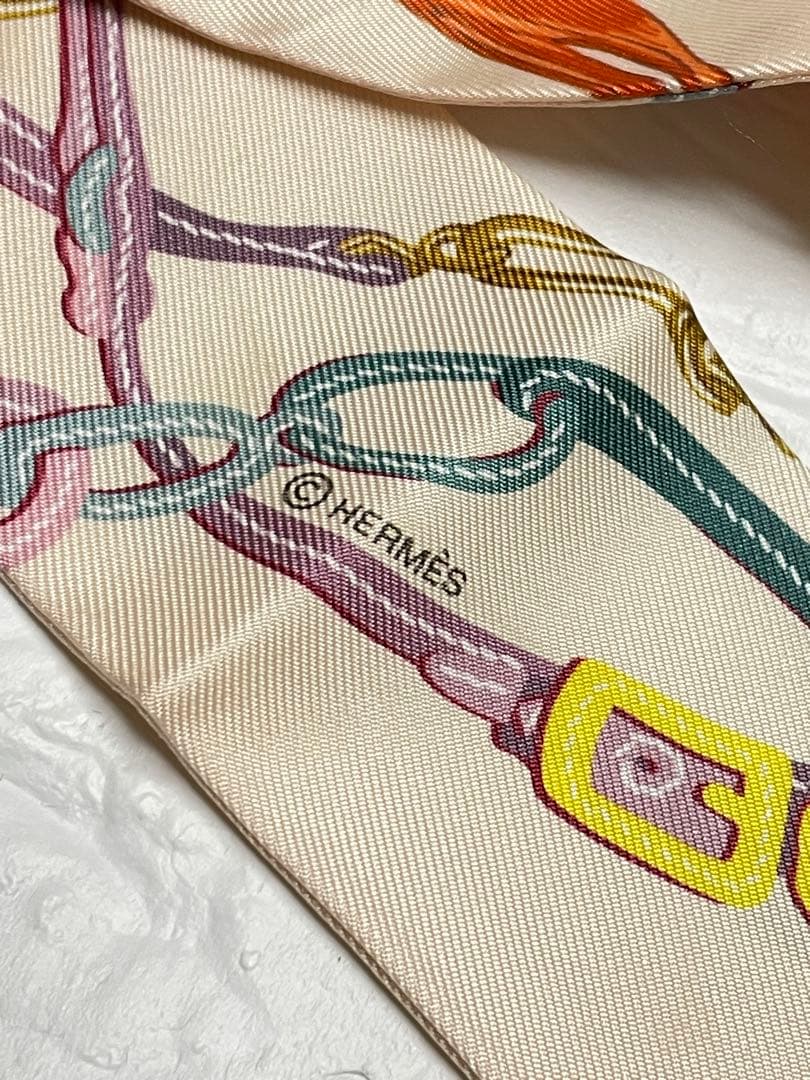 【良品】HERME'S エルメス シルク ツイリー スカーフ ❤︎