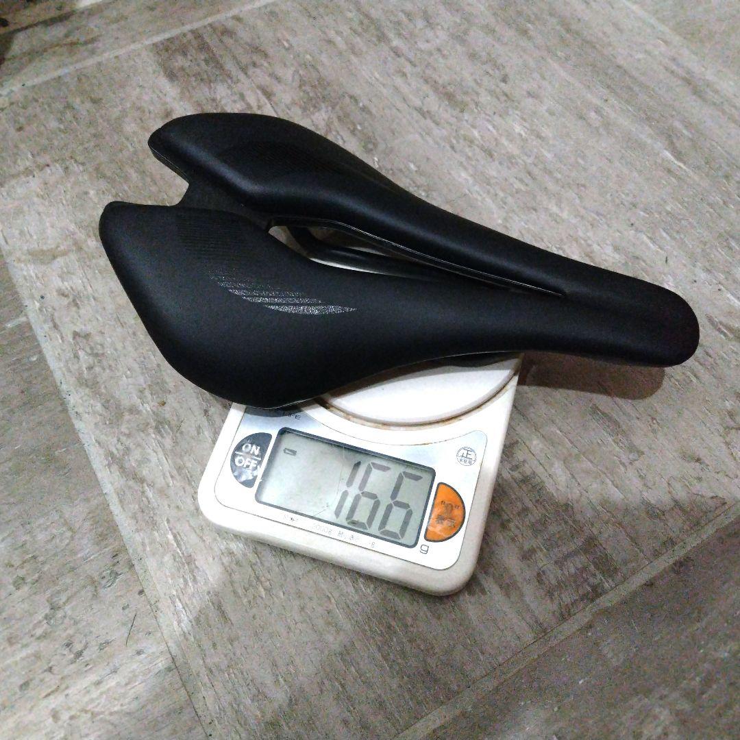 MOST LYNX ULTRA サドル