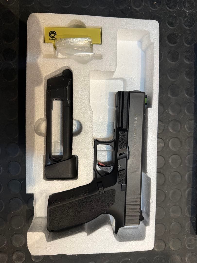 STRIKERNEUN ガスガン ブラック