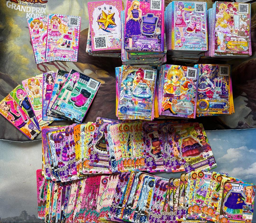 AABBCC　アイカツ カード 1000枚 大量 まとめ売り セット