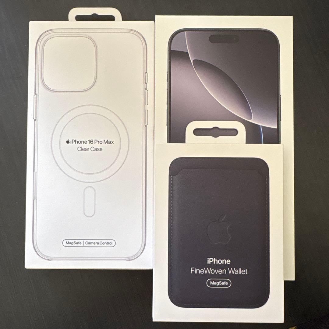 iPhone16ProMax 1TB ブラックチタニウム 純正アクセサリー付