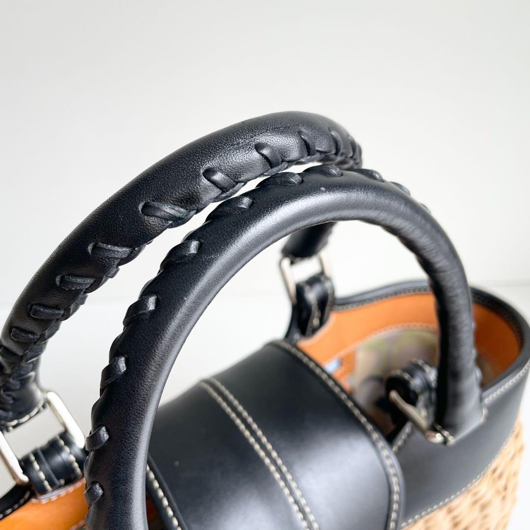 バカンスにぴったり✨ コーチ COACH かごバッグ ハンドバッグ ブラック