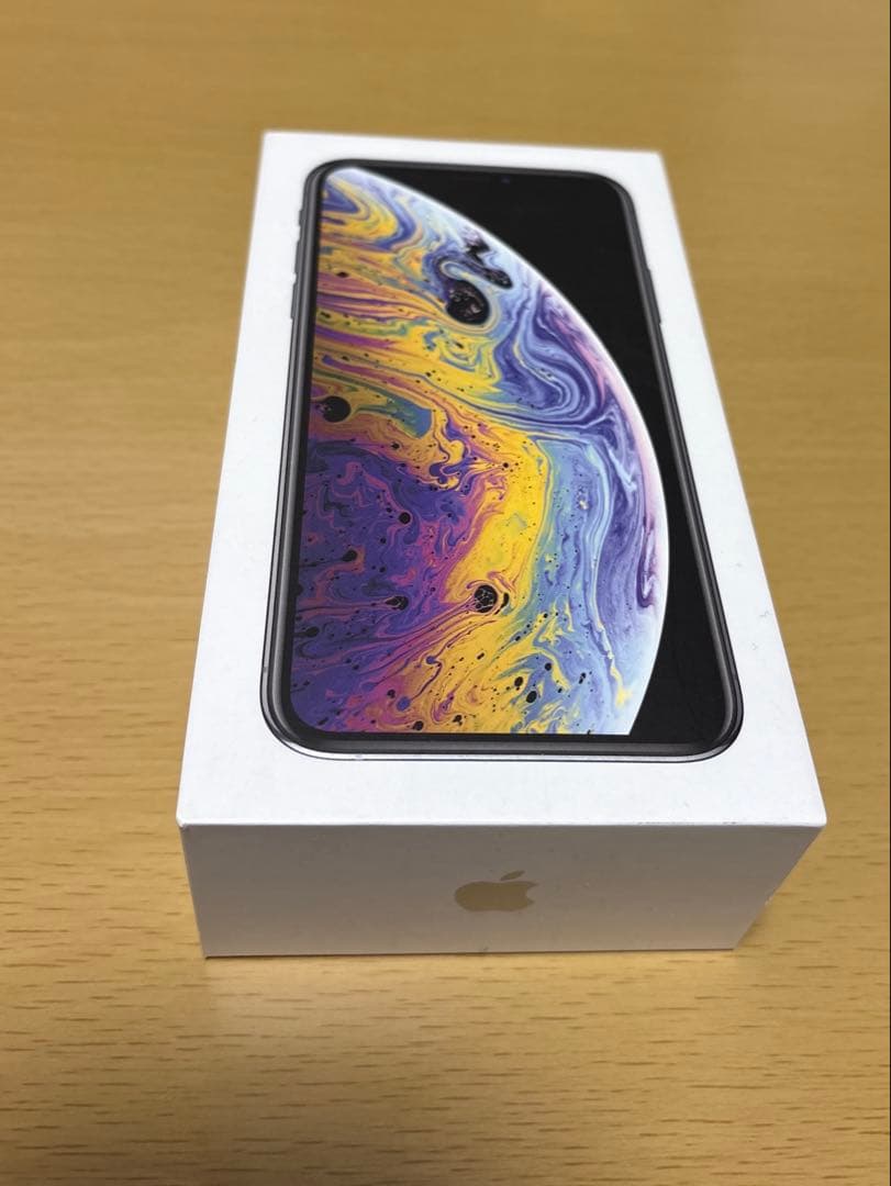Apple iPhone XS シルバー