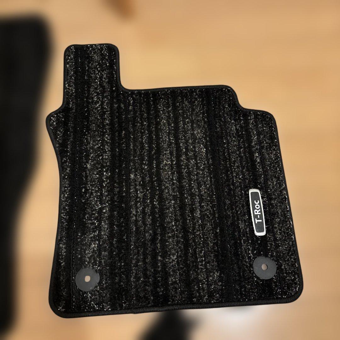 VW T-ROC ティーロック フロアマット マット