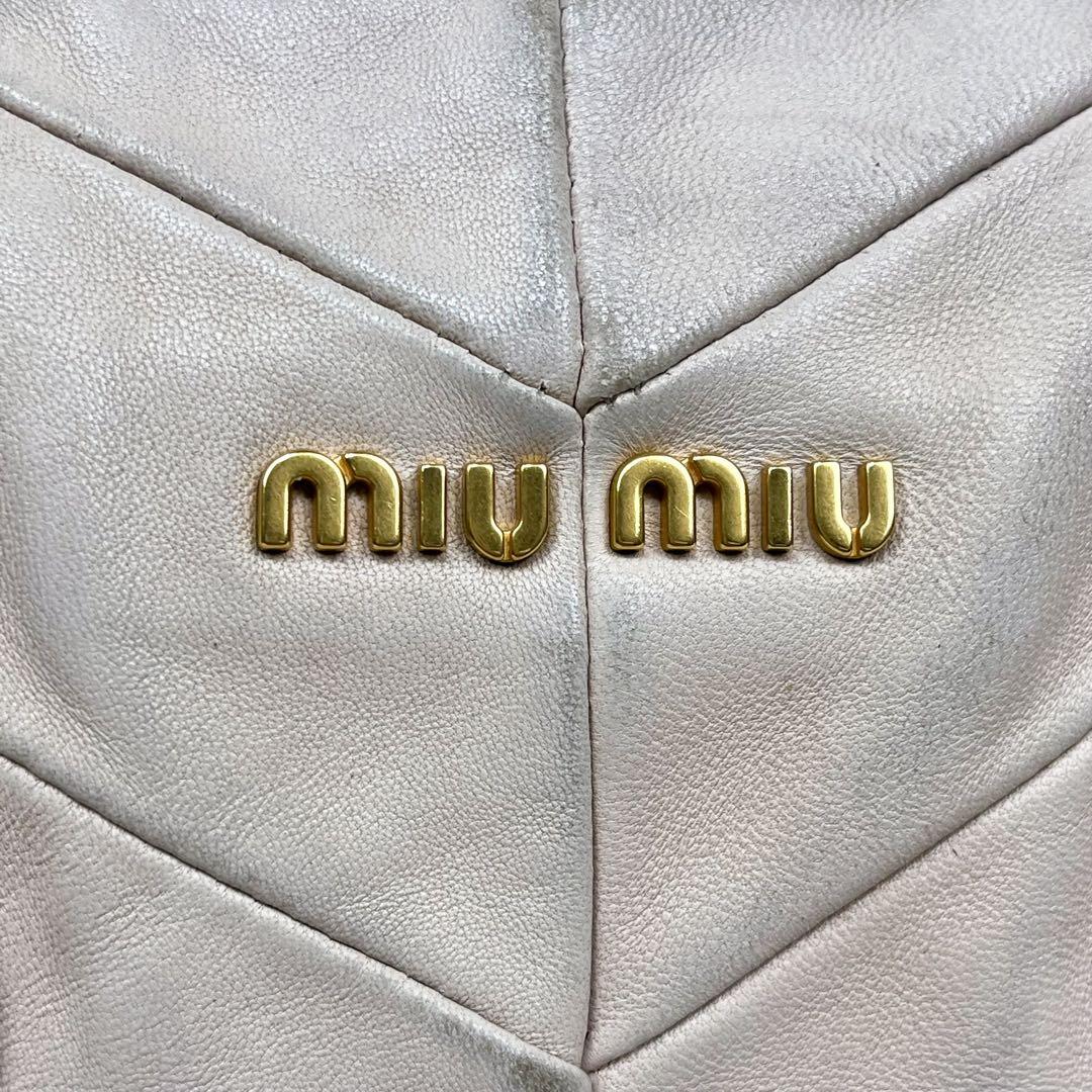 希少 ミュウミュウ トートバッグ プラスチックチェーン キルティング レザー