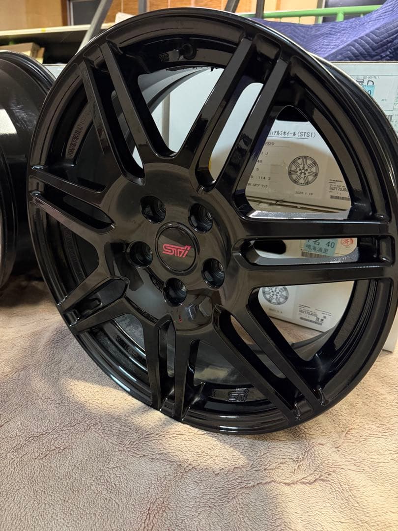 STI アルミホイール　18インチ　ブラック　SG217SJ020 フォレスター