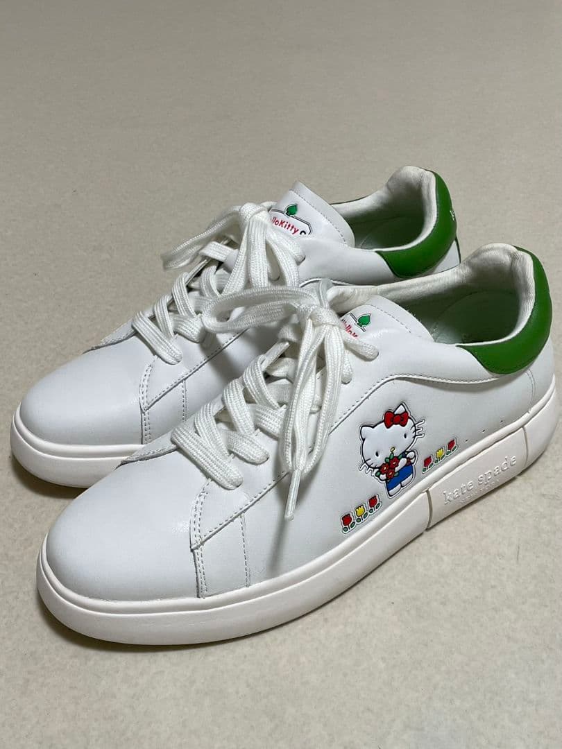 ミ*ん様 kate spade x Hello Kitty スムースレザー 24