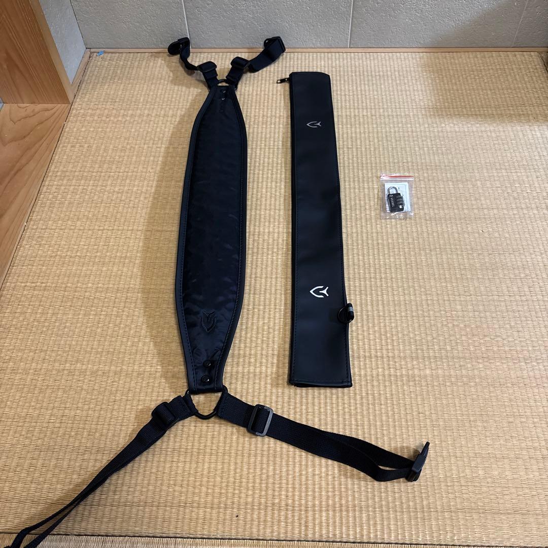 ベゼル　キャディーバックシングルストラップ　　カートカバーストラップ　南京錠