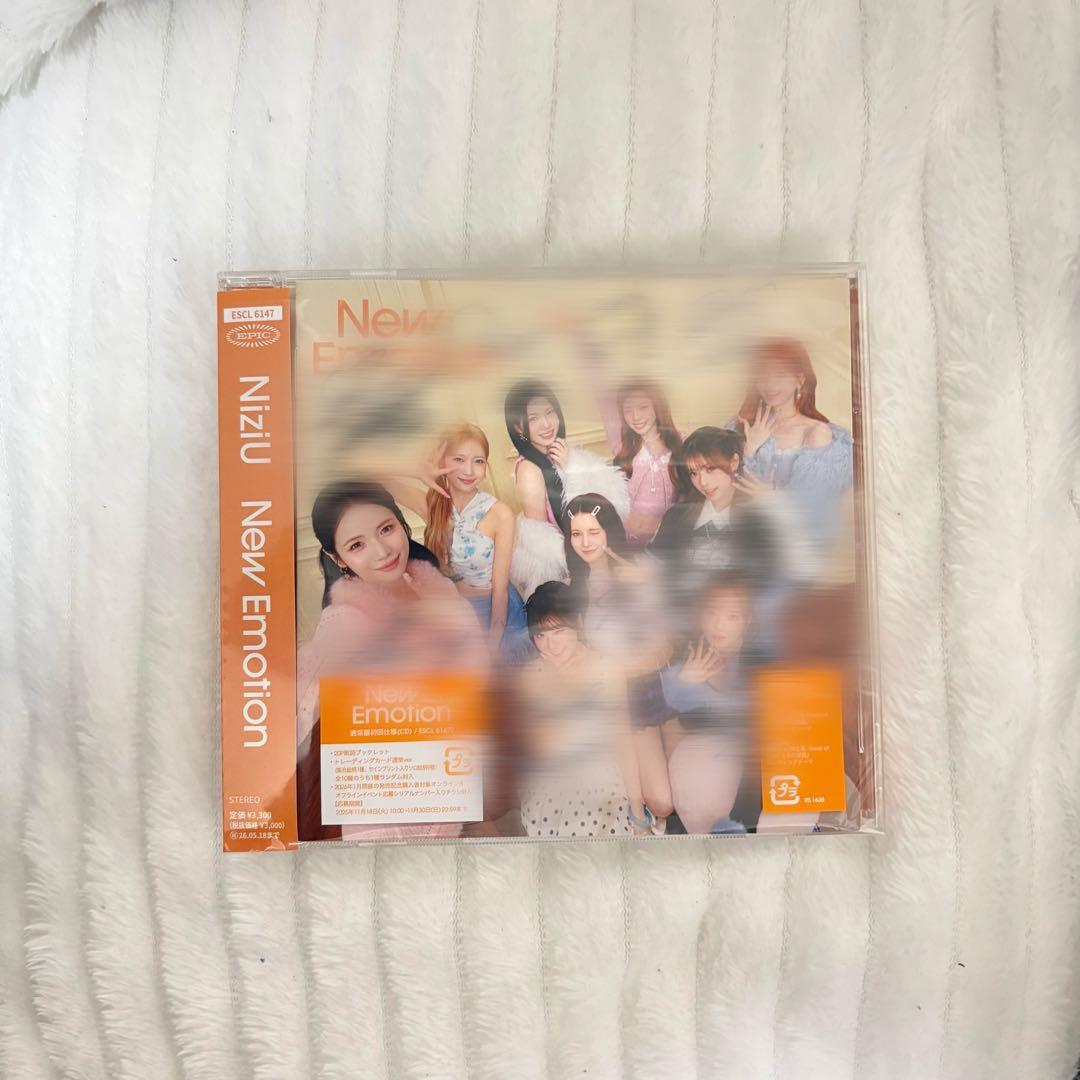 NiziU New Emotion TSUTAYA リリイベ 全員 サイン 直筆