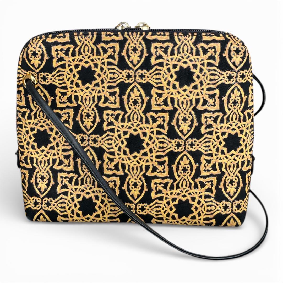 美品　印傳屋　印伝　キナート　アラベスク　ショルダーバッグ　ブラック　和風