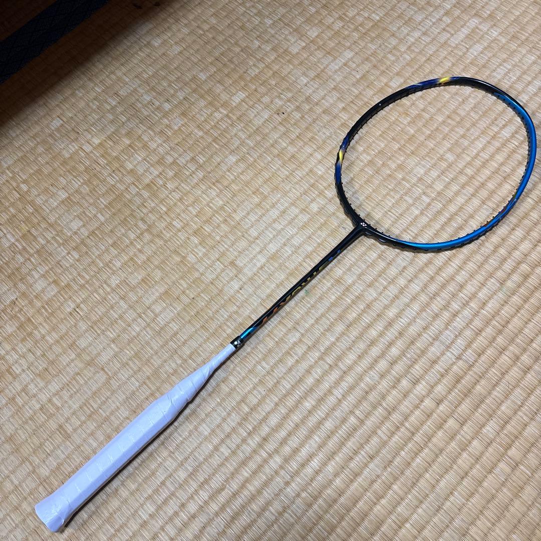 おきさん専用【美品】YONEX ASTROX77 4UG5アストロクス77ブルー