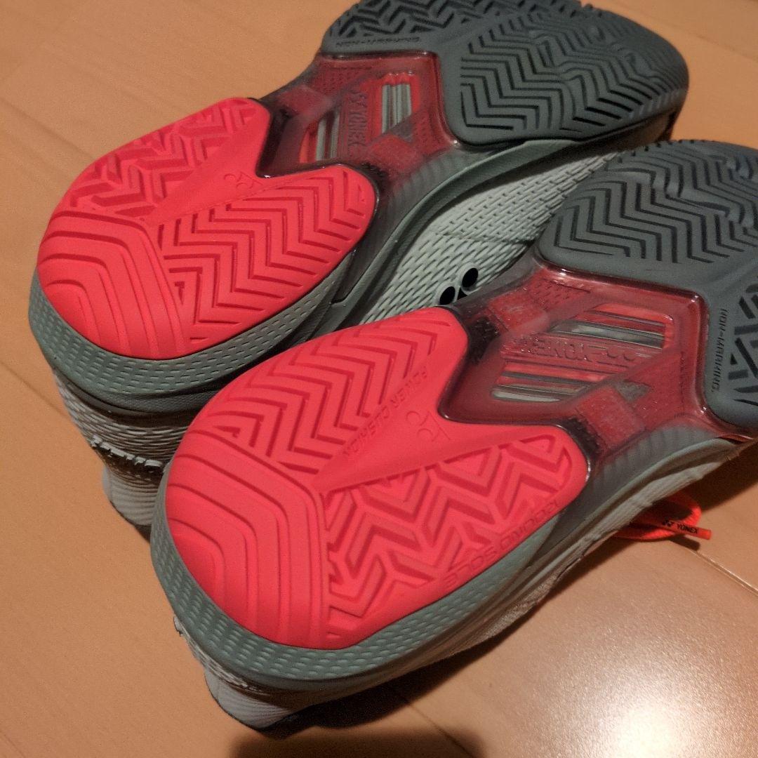 S.Matsu様ヨネックス パワークッションアドアクセルワイドAC　25.5