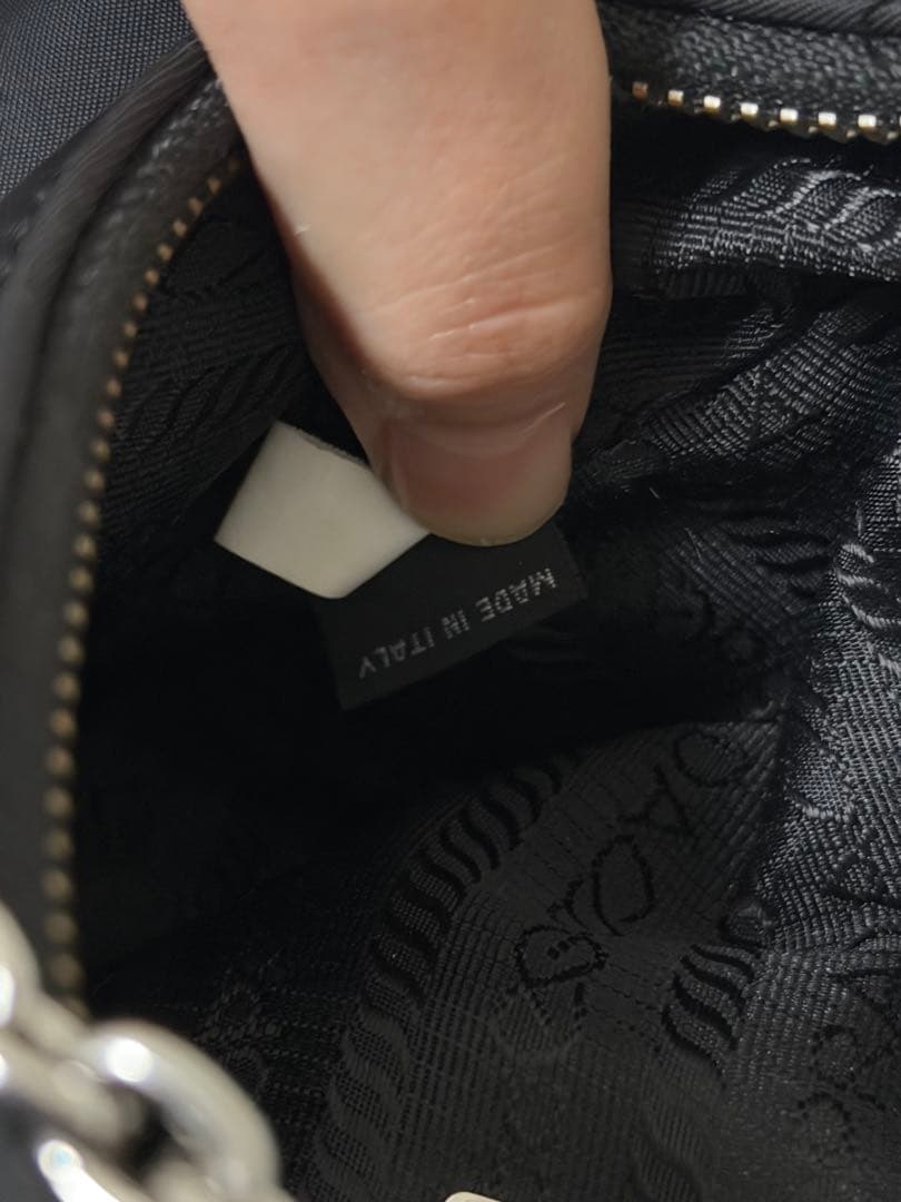 PRADA 1BH204ショルダーバッグ