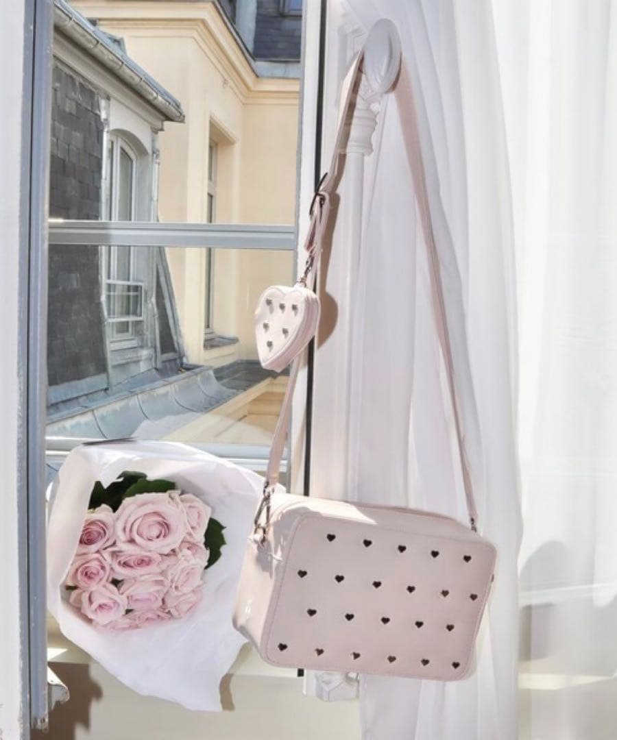 épine エピヌ ハートスタッズ ショルダーバッグ