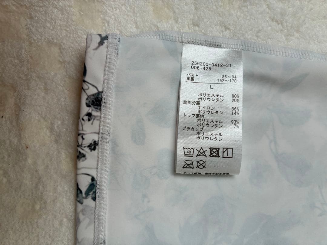 チャコット　ローズプリントトップ L