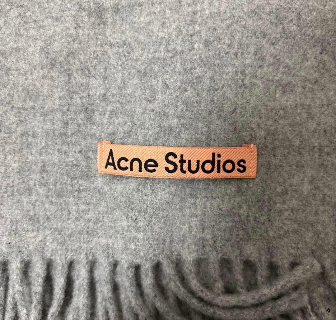 【新品】タグ付きAcne Studios グレー フリンジ マフラー