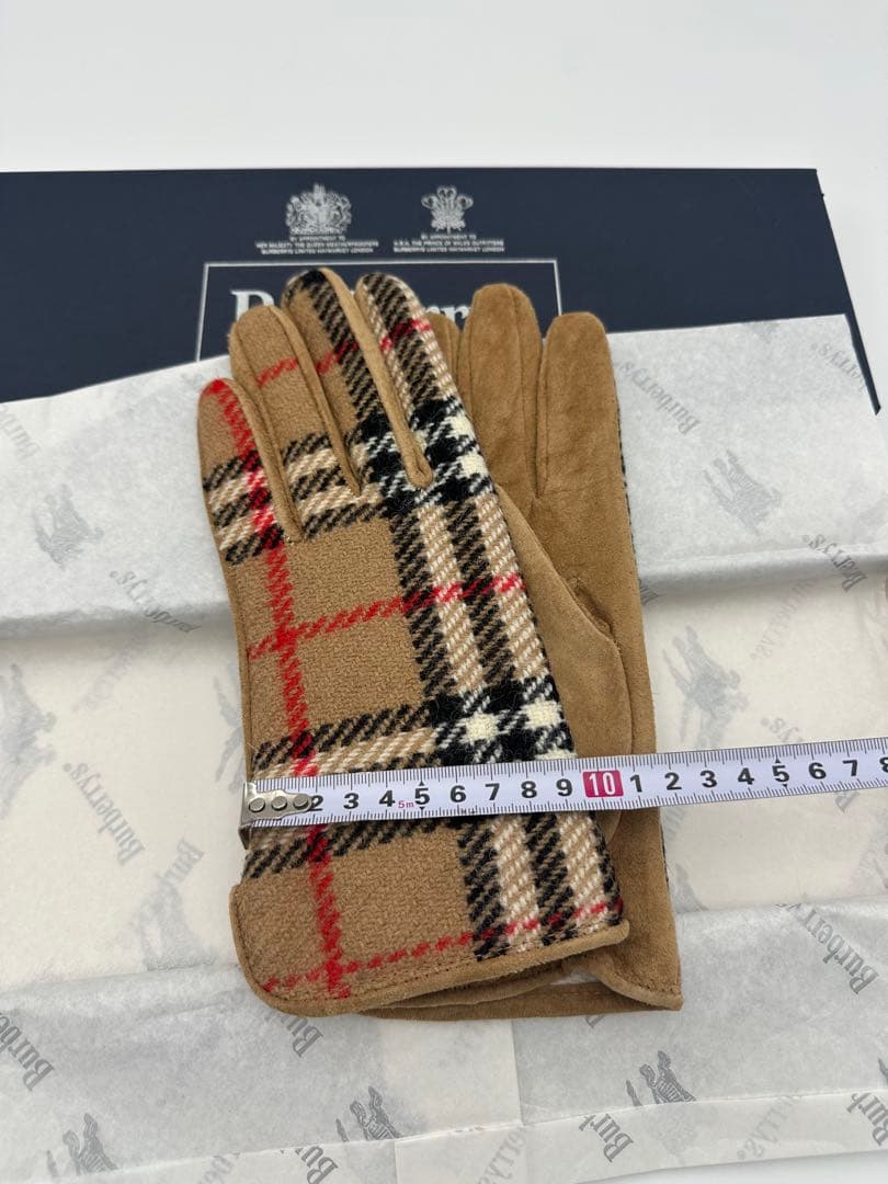 【美品】Burberrys バーバリーズ　チェック柄手袋　新品・未使用品