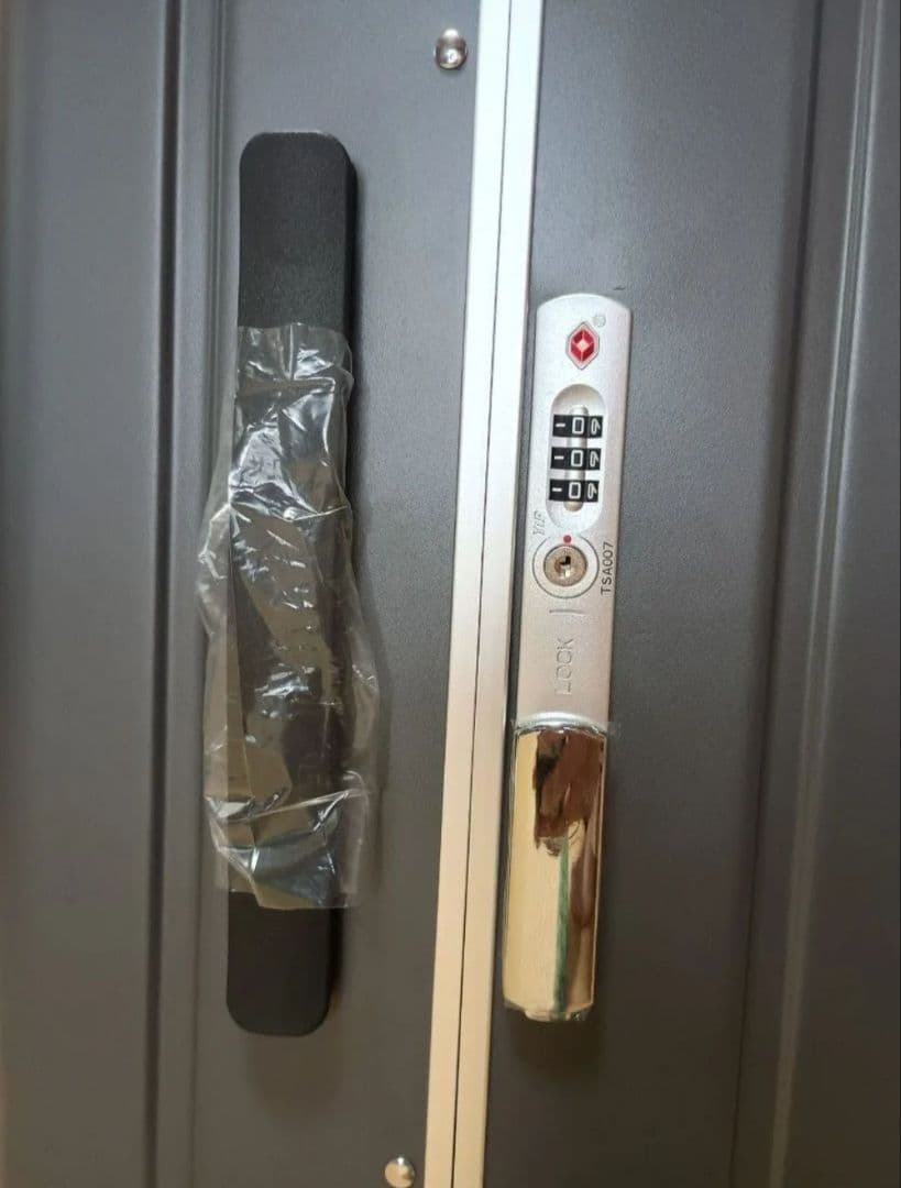 NORICCO　子供が乗れる　スーツケース 座れる キャリーケース 機内 グレー